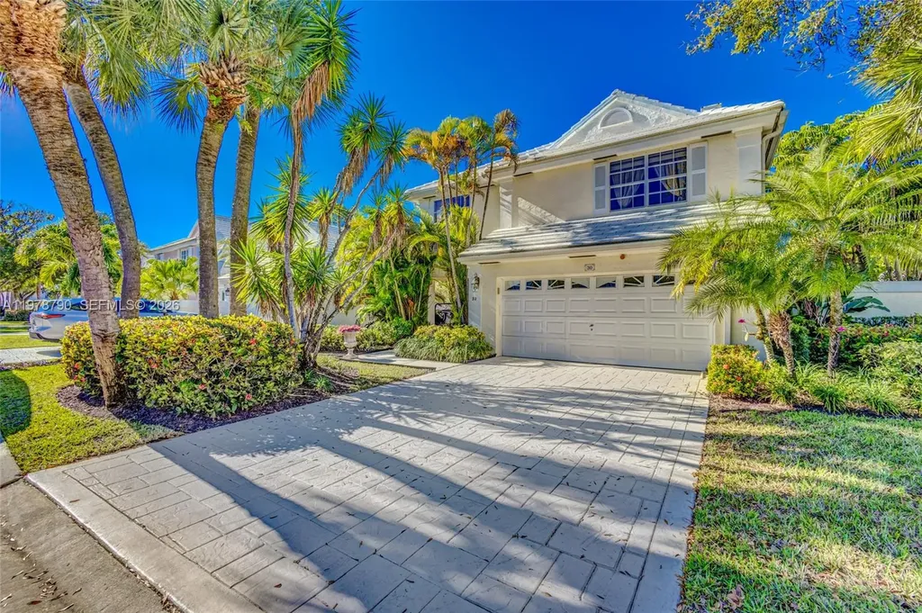 30 Windsor Lane Palm Beach Gardens FL 33418