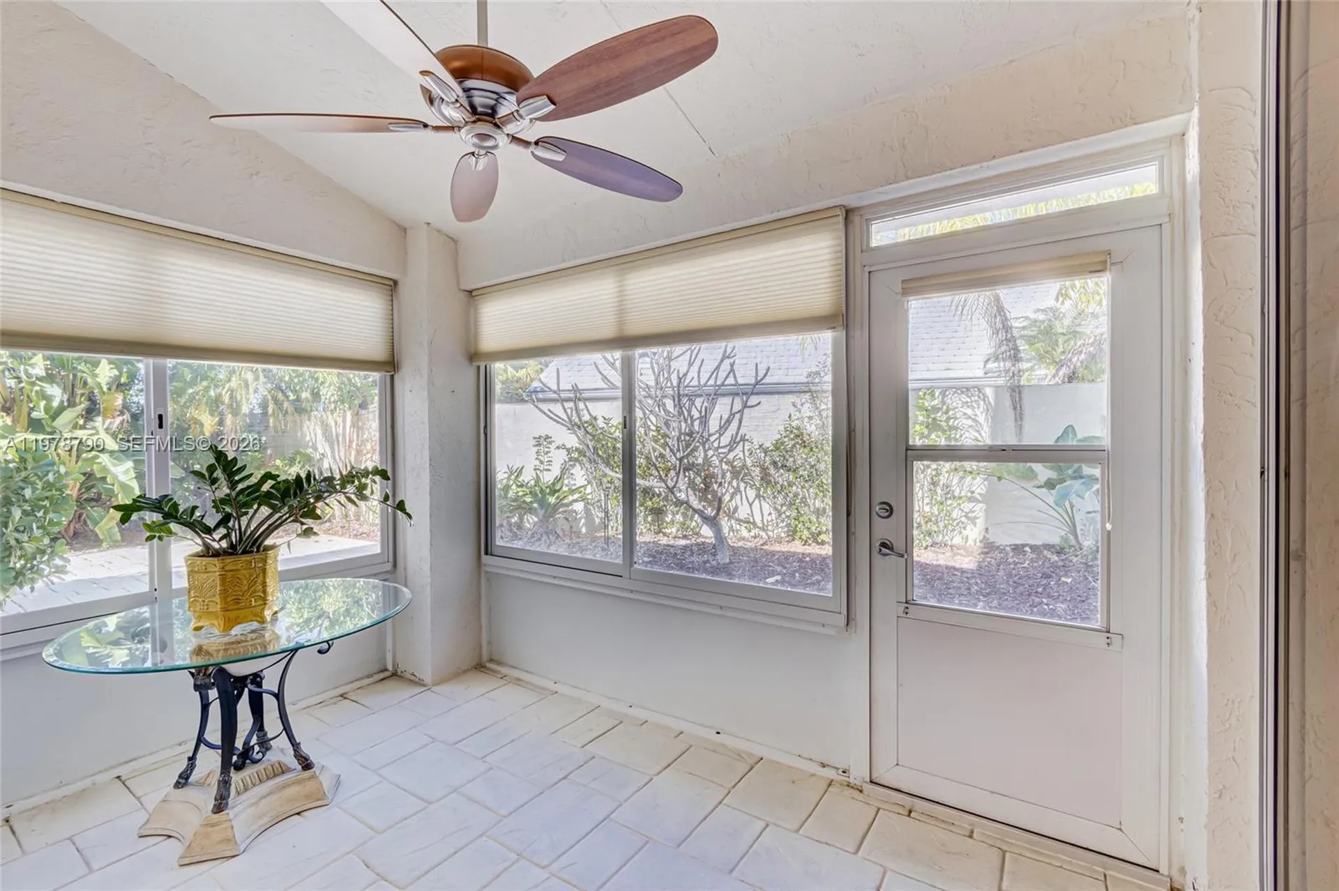 30 Windsor Lane Palm Beach Gardens FL 33418