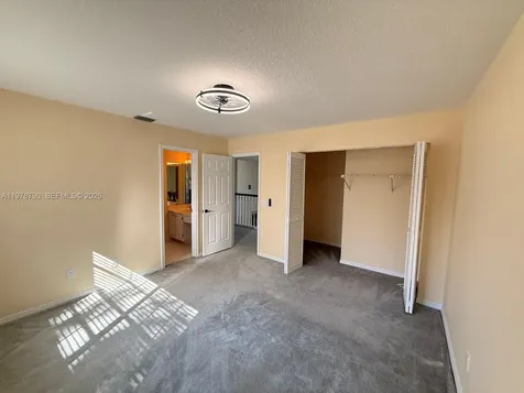 30 Windsor Lane Palm Beach Gardens FL 33418