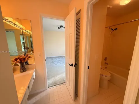 30 Windsor Lane Palm Beach Gardens FL 33418