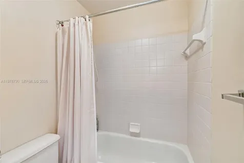 30 Windsor Lane Palm Beach Gardens FL 33418