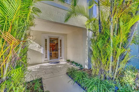 30 Windsor Lane Palm Beach Gardens FL 33418