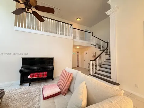 30 Windsor Lane Palm Beach Gardens FL 33418