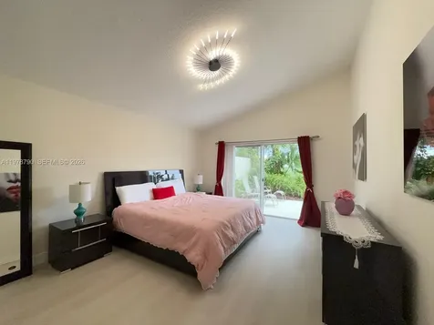 30 Windsor Lane Palm Beach Gardens FL 33418