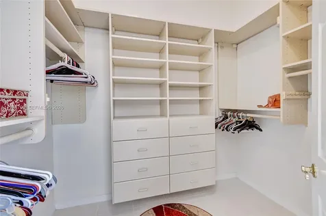 30 Windsor Lane Palm Beach Gardens FL 33418
