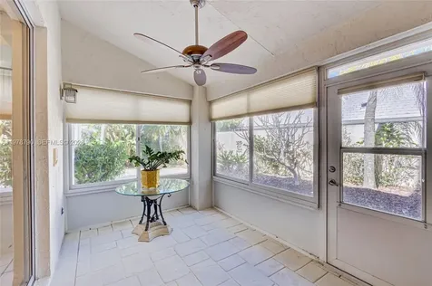 30 Windsor Lane Palm Beach Gardens FL 33418