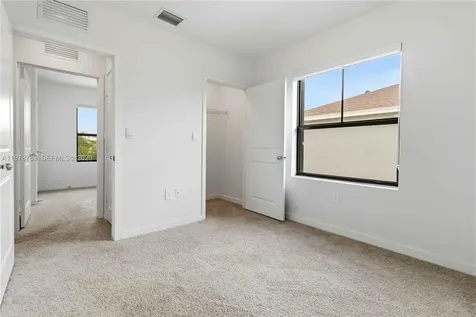 421 NE 1st Drive Florida City FL 33034