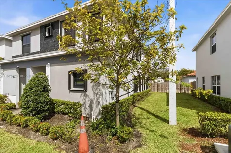 421 NE 1st Drive Florida City FL 33034