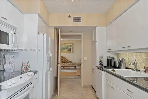 16445 Collins Avenue Sunny Isles Beach FL 33160