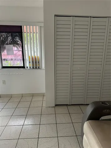 2194 W 60th Street Hialeah FL 33016