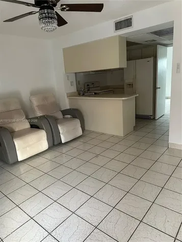 2194 W 60th Street Hialeah FL 33016