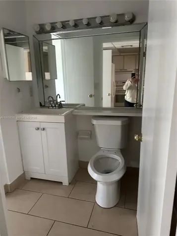 2194 W 60th Street Hialeah FL 33016
