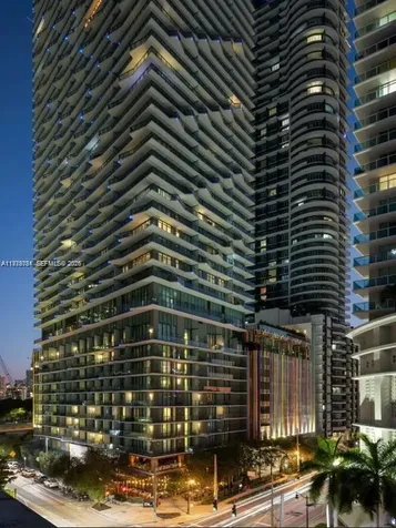 1300 S Miami Avenue Miami FL 33130