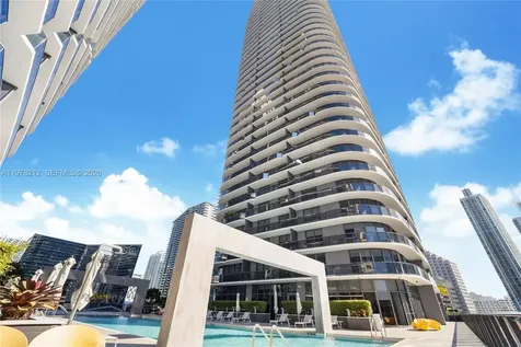 45 SW 9th Street Miami FL 33130