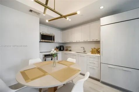 45 SW 9th Street Miami FL 33130
