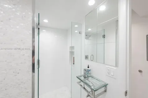 251 Galen Drive Key Biscayne FL 33149
