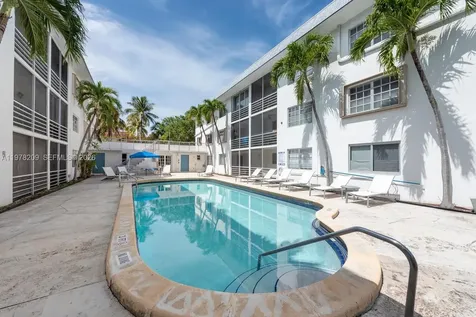 251 Galen Drive Key Biscayne FL 33149