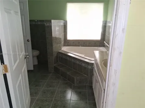 158 SW 5th Street Deerfield Beach FL 33441