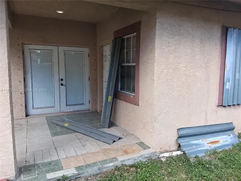 158 SW 5th Street Deerfield Beach FL 33441