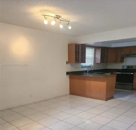 29 Seville Circle Davie FL 33324