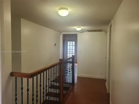 29 Seville Circle Davie FL 33324