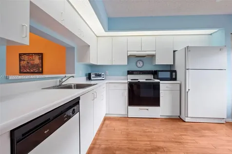 13701 SW 12th Street Pembroke Pines FL 33027
