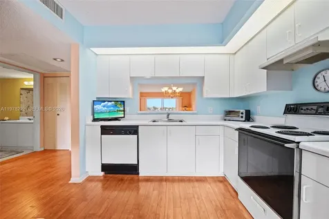 13701 SW 12th Street Pembroke Pines FL 33027