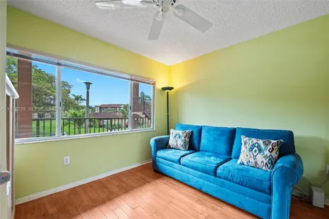 13701 SW 12th Street Pembroke Pines FL 33027