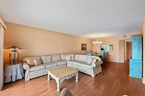 13701 SW 12th Street Pembroke Pines FL 33027