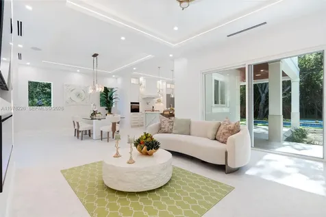 114 Royal Lane Islamorada FL 33036