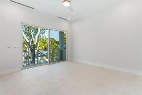 114 Royal Lane Islamorada FL 33036