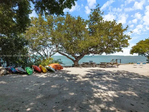 114 Royal Lane Islamorada FL 33036