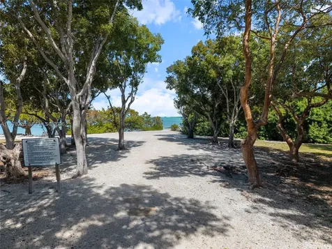114 Royal Lane Islamorada FL 33036