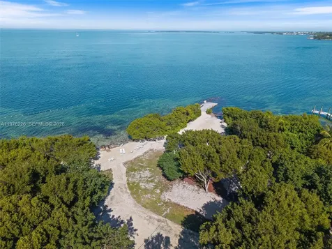114 Royal Lane Islamorada FL 33036