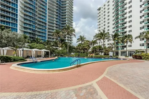 3001 S Ocean Drive Hollywood FL 33019
