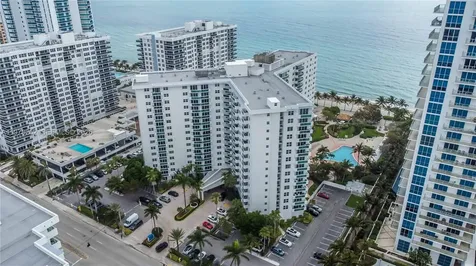 3001 S Ocean Drive Hollywood FL 33019