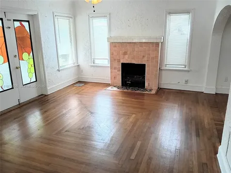 2346 SW 20th Street Miami FL 33145