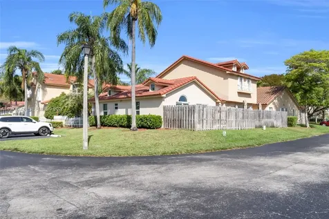 8751 SW 215th Terrace Cutler Bay FL 33189