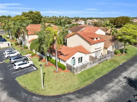 8751 SW 215th Terrace Cutler Bay FL 33189