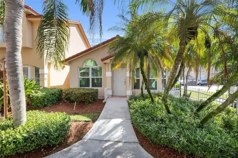 8751 SW 215th Terrace Cutler Bay FL 33189