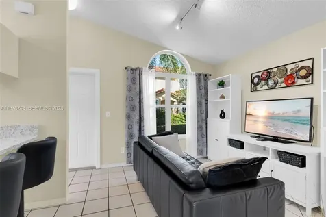 8751 SW 215th Terrace Cutler Bay FL 33189