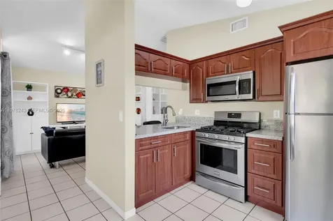 8751 SW 215th Terrace Cutler Bay FL 33189