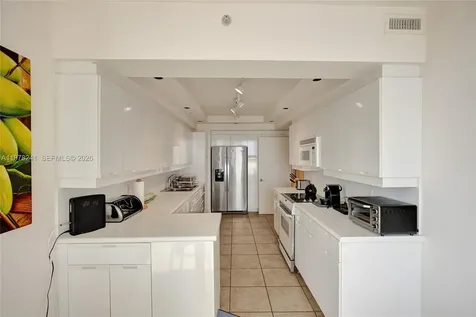 2000 Island Boulevard Aventura FL 33160