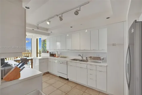 2000 Island Boulevard Aventura FL 33160