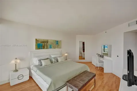 2000 Island Boulevard Aventura FL 33160