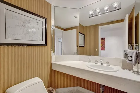 2000 Island Boulevard Aventura FL 33160