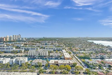 2000 Island Boulevard Aventura FL 33160