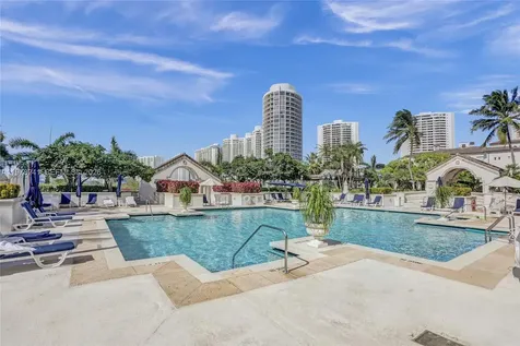 2000 Island Boulevard Aventura FL 33160