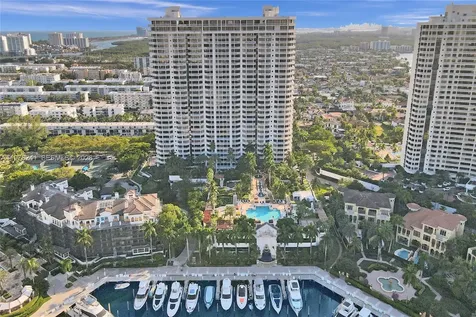 2000 Island Boulevard Aventura FL 33160