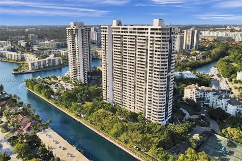 2000 Island Boulevard Aventura FL 33160